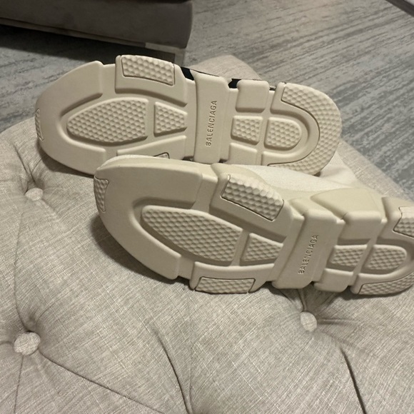 MEN'S SPEED RECYCLED KNIT GRAFFITI SNEAKER IN BEIGE - Picture 3 of 5